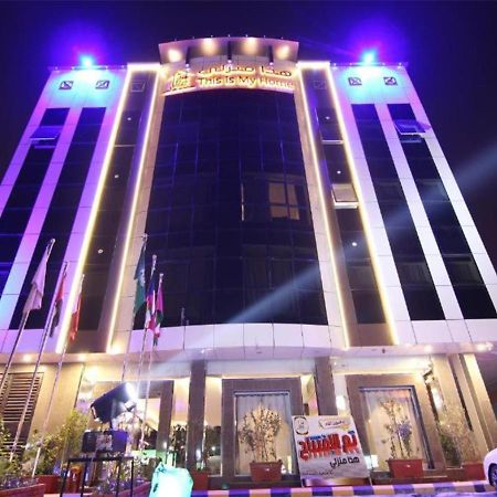 هذا منزلى الحمراء Riyadh Eksteriør billede