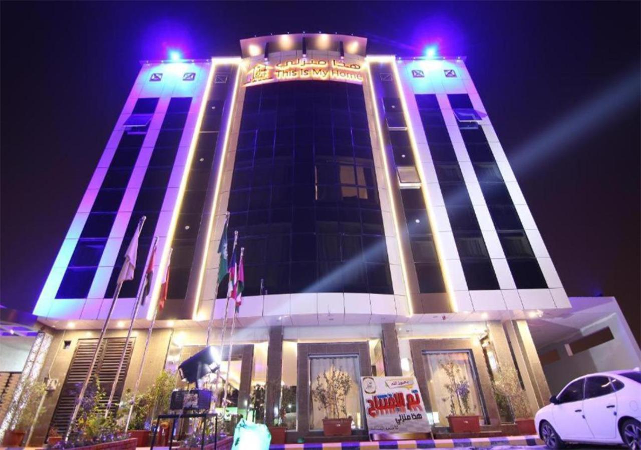 هذا منزلى الحمراء Riyadh Eksteriør billede