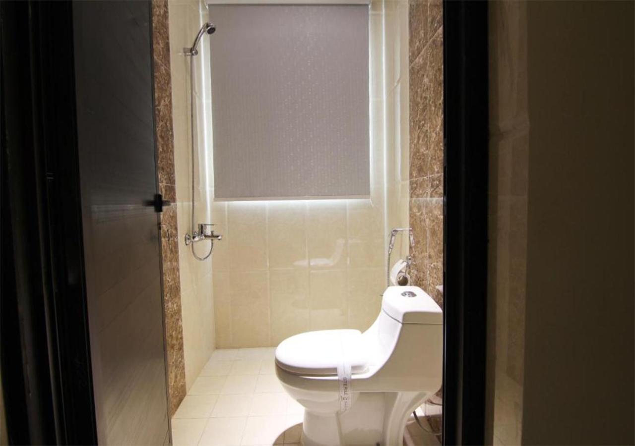 هذا منزلى الحمراء Riyadh Eksteriør billede
