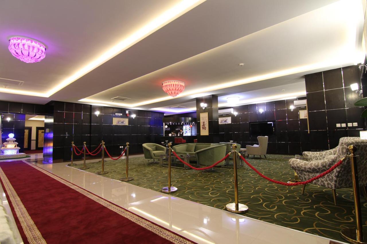 هذا منزلى الحمراء Riyadh Eksteriør billede