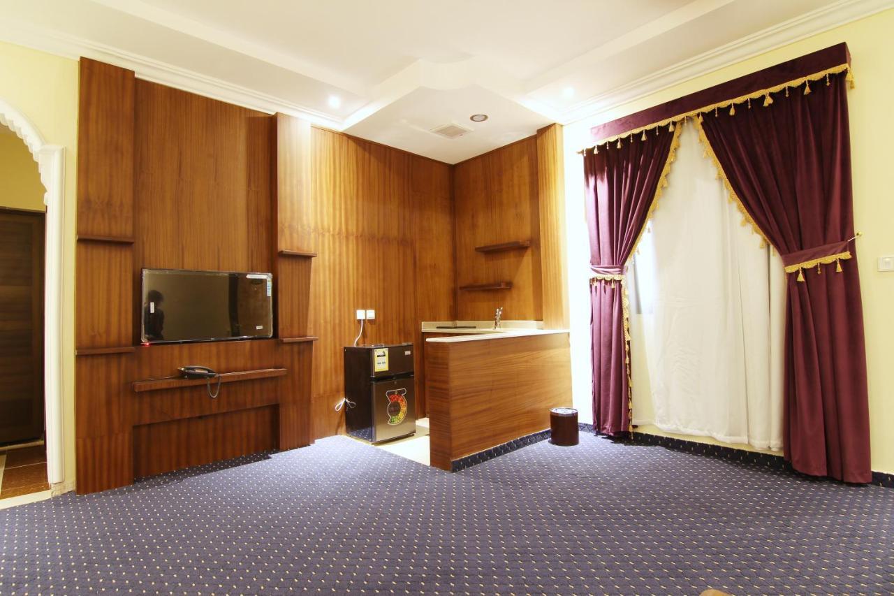 هذا منزلى الحمراء Riyadh Eksteriør billede