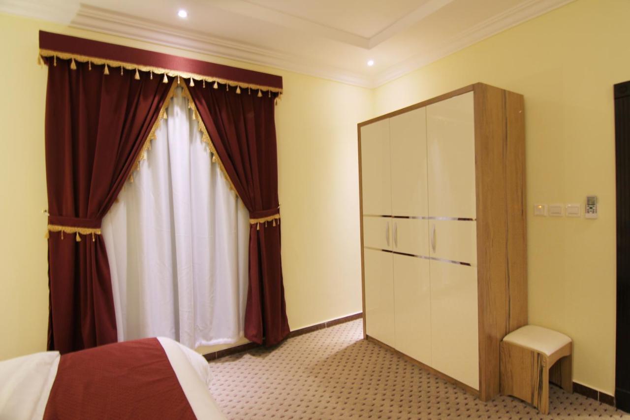 هذا منزلى الحمراء Riyadh Eksteriør billede
