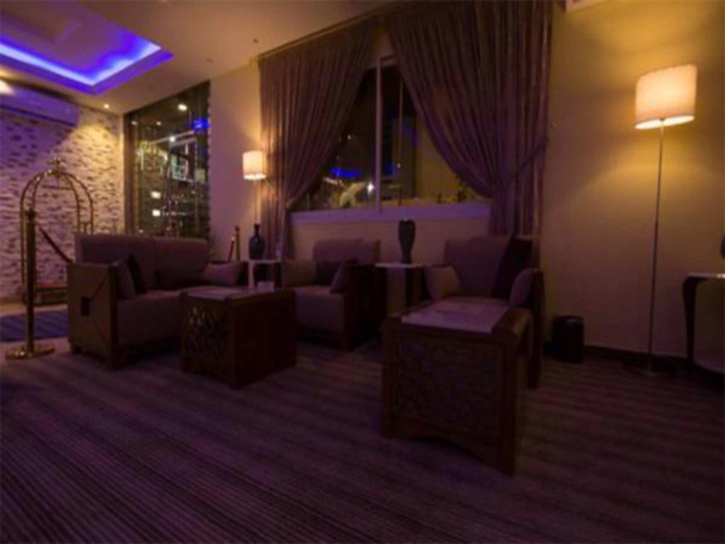 هذا منزلى الحمراء Riyadh Eksteriør billede